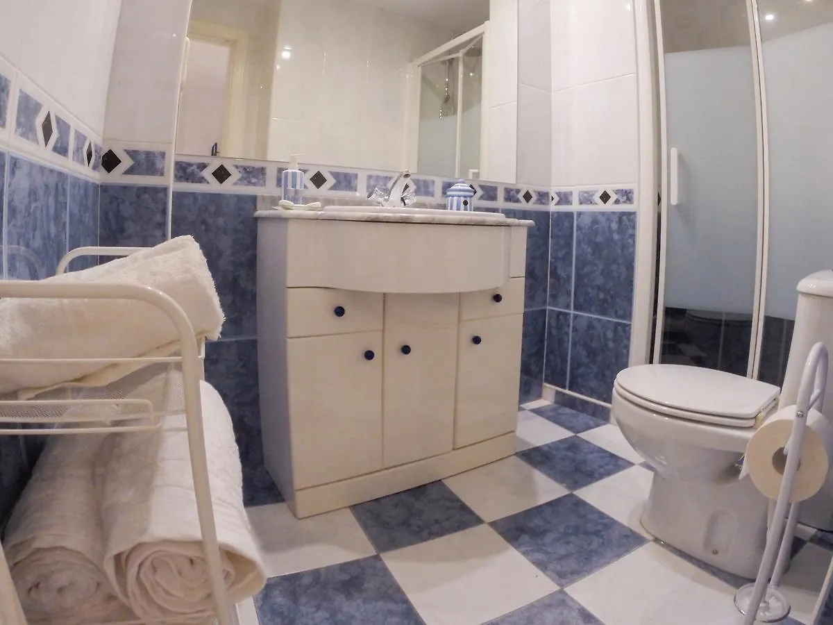 Apt Gibralhorce Suite By Malaga Picasso Rentals Selection 0*,