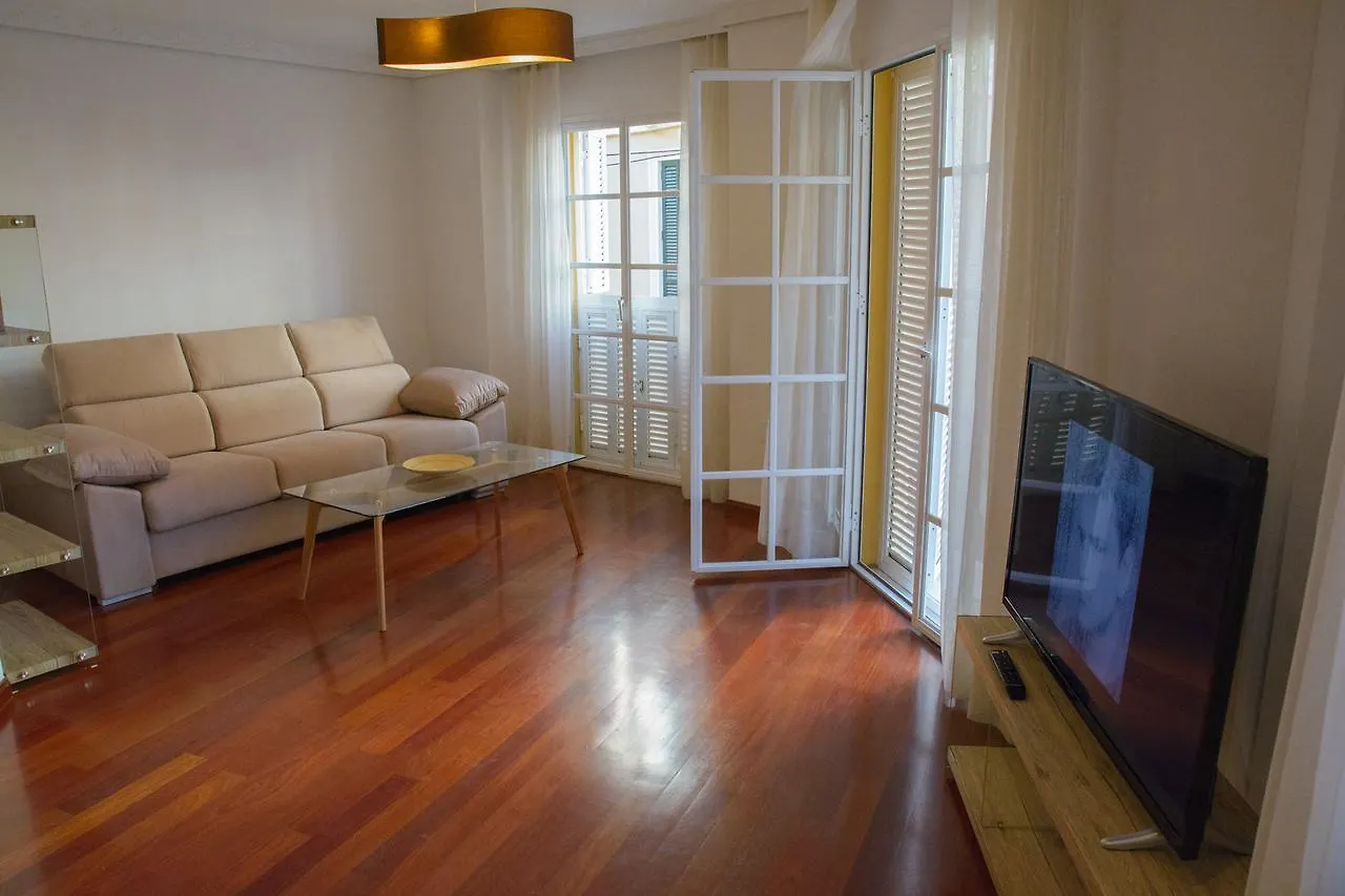 Apt Gibralhorce Suite By Malaga Picasso Rentals Selection location